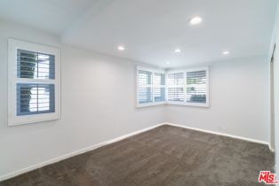 Single Family Residence, 13410 Magnolia blvd, Sherman Oaks, CA 91423 - 12