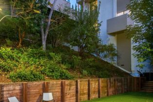 Single Family Residence, 13547 Contour dr, Sherman Oaks, CA 91423 - 26