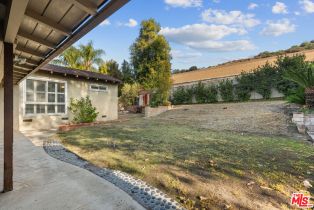 Single Family Residence, 4210 Sepulveda blvd, Sherman Oaks, CA 91403 - 43