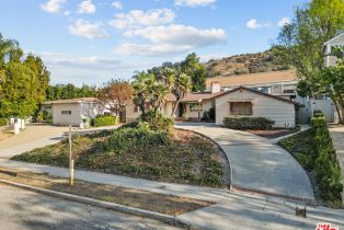 Single Family Residence, 4210 Sepulveda blvd, Sherman Oaks, CA 91403 - 2