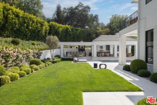 Single Family Residence, 9520 Hidden Valley rd, Beverly Hills, CA 90210 - 8