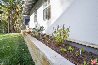 Single Family Residence, 12948 Hartsook st, Sherman Oaks, CA 91423 - 8