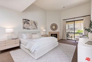 Condominium, 2249 Century hl, Westwood, CA 90067 - 9