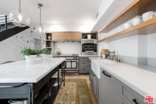 Condominium, 700 Main st, Venice, CA 90291 - 6