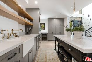 Condominium, 700 Main st, Venice, CA 90291 - 8