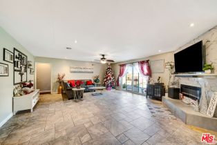 Single Family Residence, 2425 Dusan st, Simi Valley, CA 93065 - 5