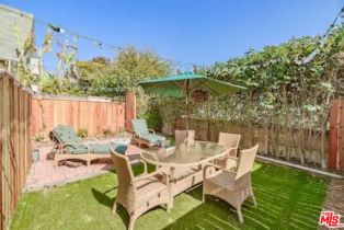 Single Family Residence, 35 DUDLEY ave, Venice, CA 90291 - 9