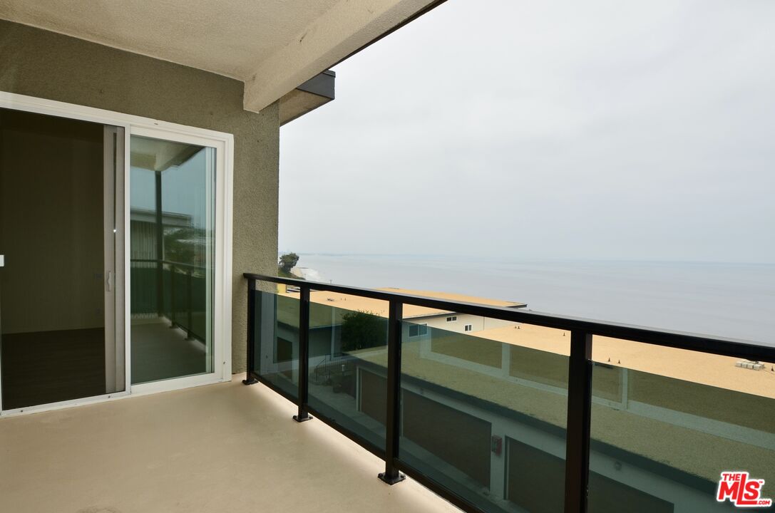 Apartment, 18069 Coastline dr, Malibu, CA 90265 - 1