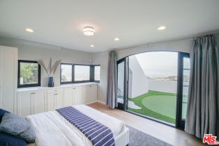 , 13211 Mulholland dr, Beverly Hills, CA 90210 - 32