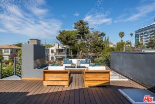 Single Family Residence, 3001 Grand Canal, Venice, CA 90291 - 35