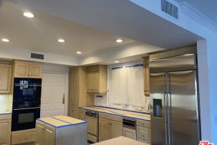 Condominium, 277 Spalding dr, Beverly Hills, CA 90212 - 14