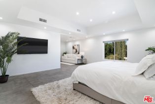 Single Family Residence, 3585 Alana dr, Sherman Oaks, CA 91403 - 23