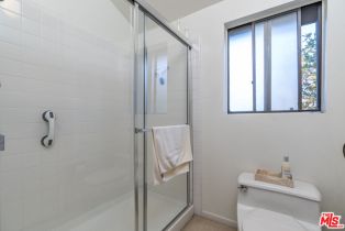 Condominium, 5711 Owensmouth ave, Woodland Hills, CA 91367 - 18