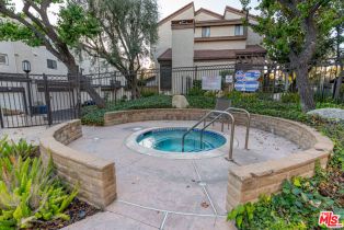 Condominium, 5711 Owensmouth ave, Woodland Hills, CA 91367 - 24