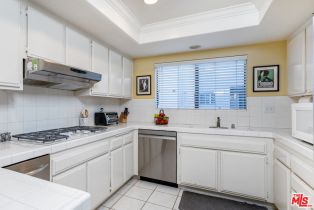 Condominium, 5711 Owensmouth ave, Woodland Hills, CA 91367 - 11