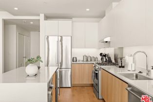 , 200 Ocean blvd, Long Beach, CA 90802 - 7