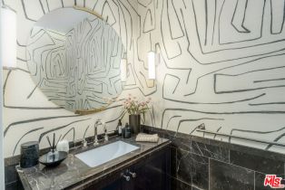 Condominium, 8420 Sunset blvd, West Hollywood , CA 90069 - 16