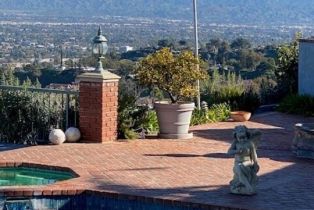 Single Family Residence, 3324 Alana dr, Sherman Oaks, CA 91403 - 4