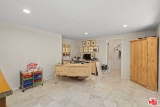 Single Family Residence, 3324 Alana dr, Sherman Oaks, CA 91403 - 38