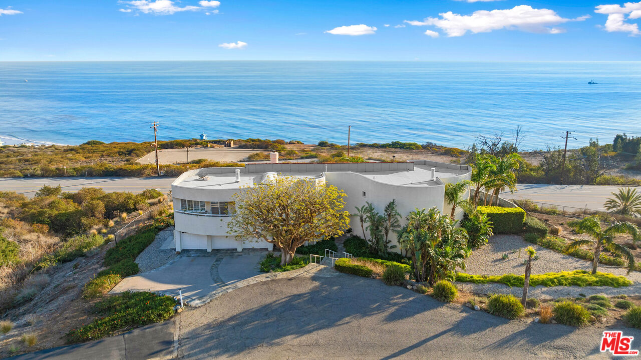 Single Family Residence, 32215 Pacific Coast hwy, Malibu, CA 90265 - 1