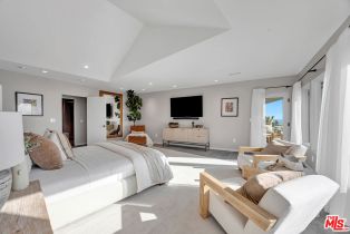 Single Family Residence, 31558 Victoria Point rd, Malibu, CA 90265 - 14