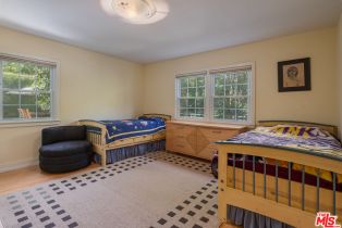 Single Family Residence, 13477 Contour dr, Sherman Oaks, CA 91423 - 29