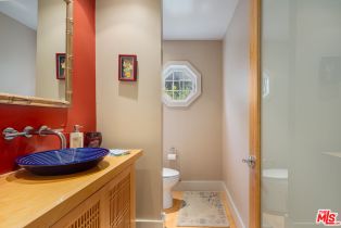 Single Family Residence, 13477 Contour dr, Sherman Oaks, CA 91423 - 10