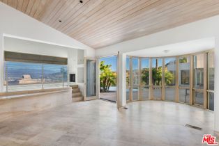 , 11975 Crest pl, Beverly Hills, CA 90210 - 12