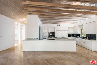 , 11975 Crest pl, Beverly Hills, CA 90210 - 8