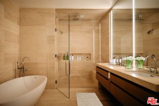 Condominium, 8899 Beverly blvd, West Hollywood , CA 90048 - 4