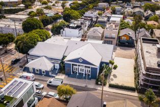 , 132 Brooks ave, Venice, CA 90291 - 2