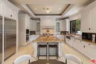 , 1021 Crescent dr, Beverly Hills, CA 90210 - 17