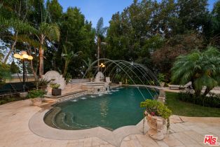 , 1021 Crescent dr, Beverly Hills, CA 90210 - 5