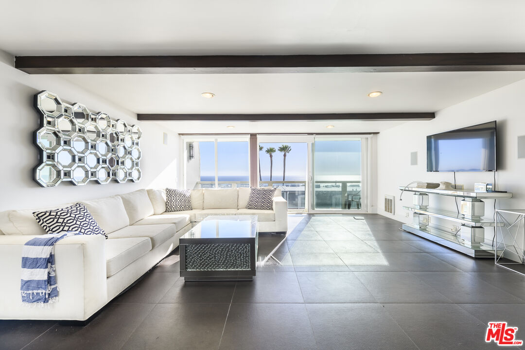 Condominium, 11958 Oceanaire ln, Malibu, CA 90265 - 1