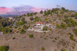 Single Family Residence, 1510 Wilshire rd, Fallbrook, CA 92028 - 9