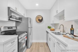 Condominium, 8644 Via Mallorca, La Jolla, CA 92037 - 18