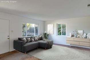 Single Family Residence, 370 Tamarack ave, Carlsbad, CA 92008 - 4