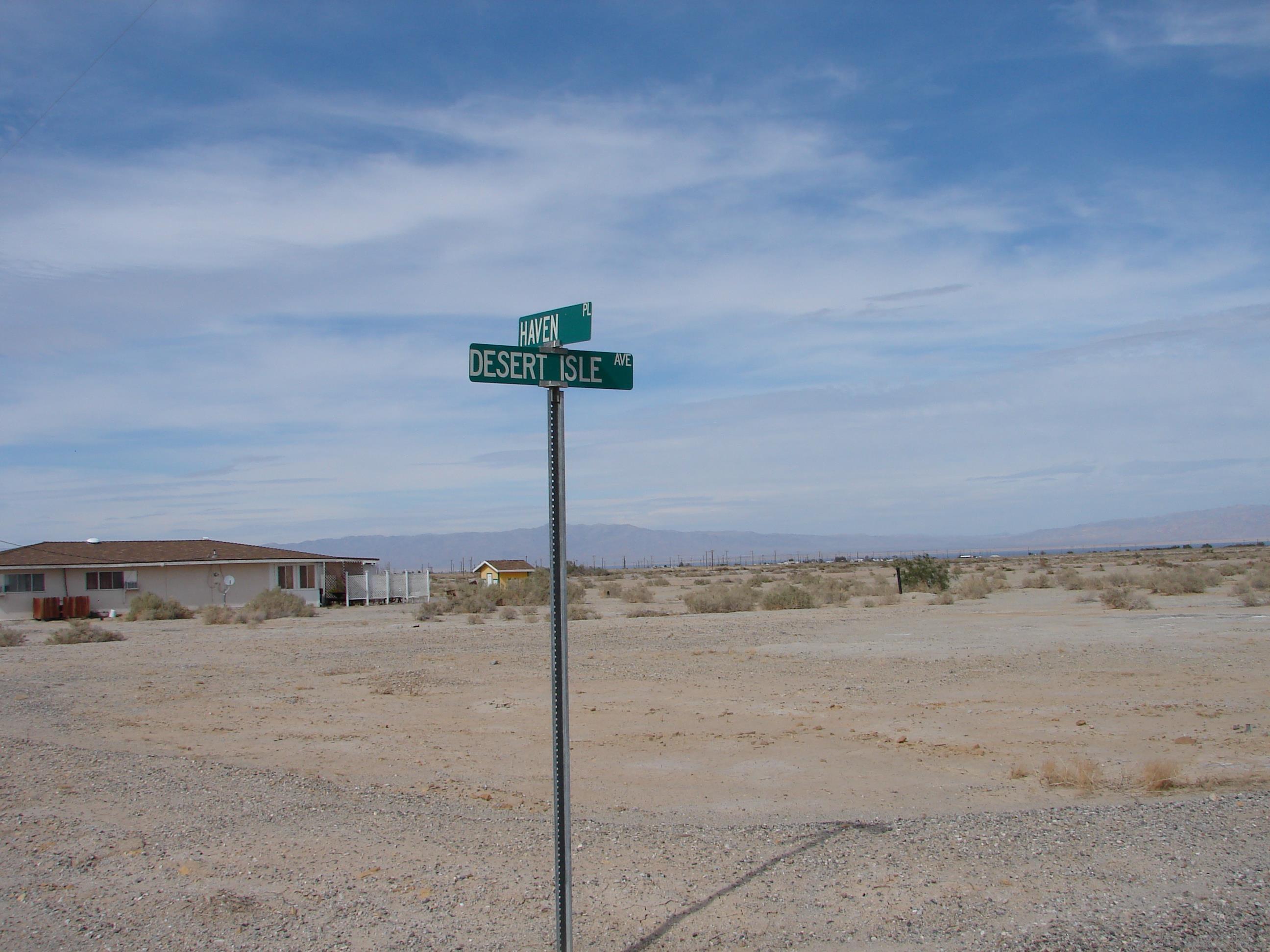 , 998 Desert Isle ave, Thermal, CA 92274 - 1