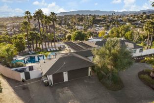 Single Family Residence, 701 Fallbrook st, Fallbrook, CA 92028 - 44