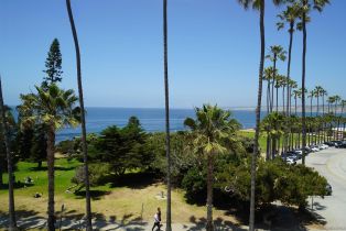 Condominium, 8040 Girard ave, La Jolla, CA 92037 - 2