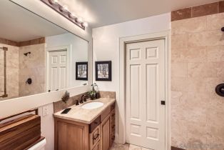 Single Family Residence, 13327 Calle Colina, Poway, CA 92064 - 48