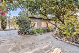 Single Family Residence, 13327 Calle Colina, Poway, CA 92064 - 59