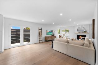 Single Family Residence, 7645 Calle Madero, Carlsbad, CA 92009 - 11