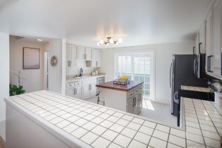 Condominium, 736 F ave, Coronado, CA 92118 - 14