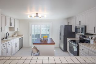 Condominium, 736 F ave, Coronado, CA 92118 - 15