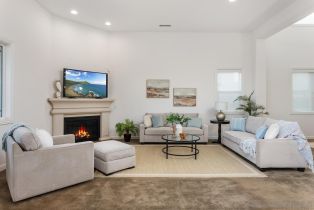 Single Family Residence, 1129 Village dr, Oceanside, CA 92057 - 4