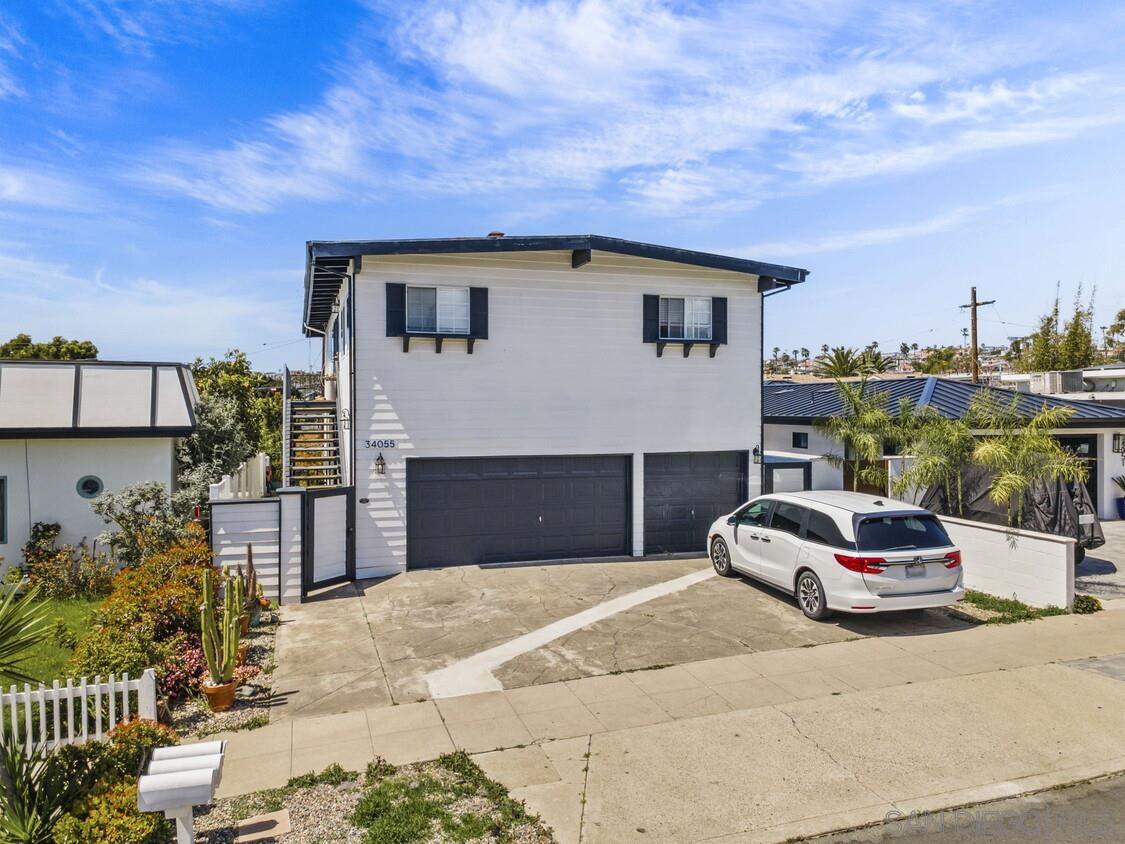 Residential Income, 34055 Alcazar dr, Dana Point, CA 92629 - 1