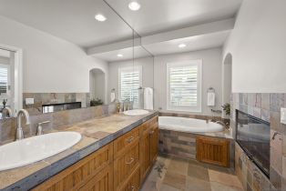 , 354 Kolmar st, La Jolla, CA 92037 - 40