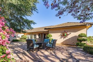 Single Family Residence, 4241 Via El Dorado, Fallbrook, CA 92028 - 38