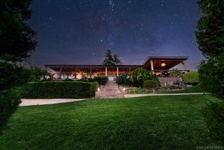 Single Family Residence, 4241 Via El Dorado, Fallbrook, CA 92028 - 5